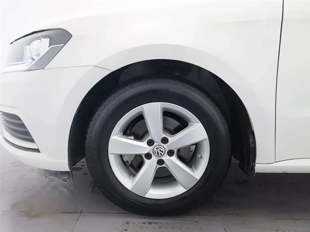 2015 Volkswagen Gran Lavida 1.6L 110HP L4 6AT,autocango,china used car exporter,china ev exporter,chinese used car exporter,chinese used ev exporter