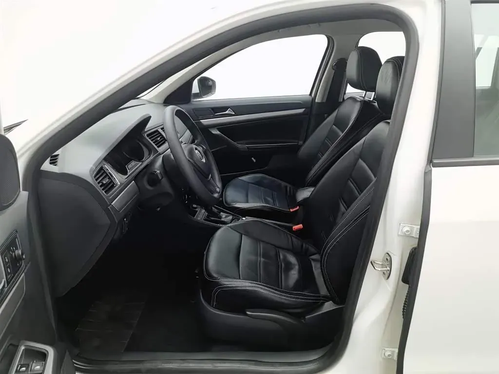 2015 Volkswagen Gran Lavida 1.6L 110HP L4 6AT,autocango,china used car exporter,china ev exporter,chinese used car exporter,chinese used ev exporter