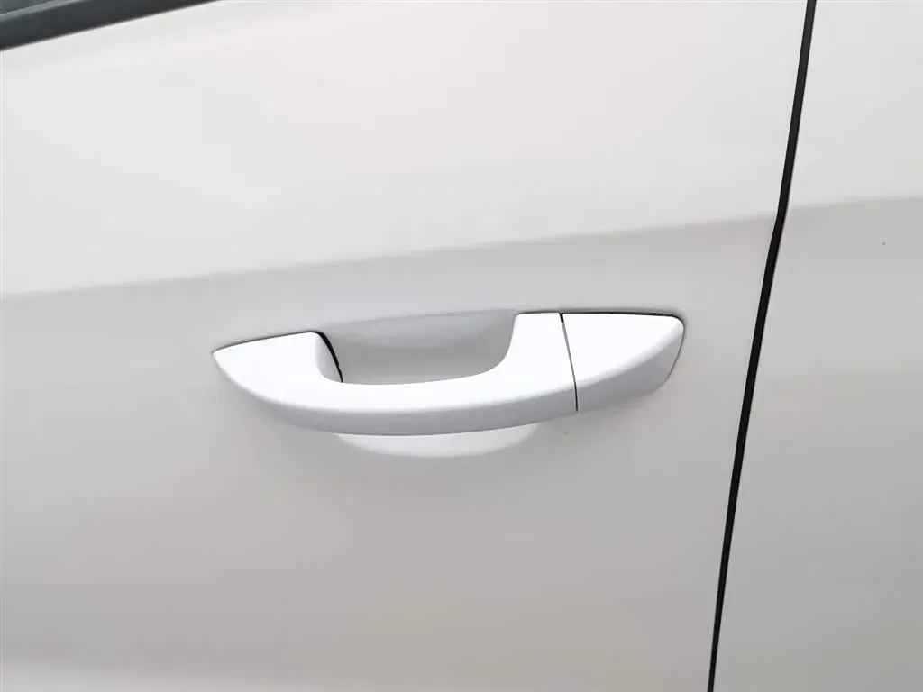 2015 Volkswagen Gran Lavida 1.6L 110HP L4 6AT,autocango,china used car exporter,china ev exporter,chinese used car exporter,chinese used ev exporter