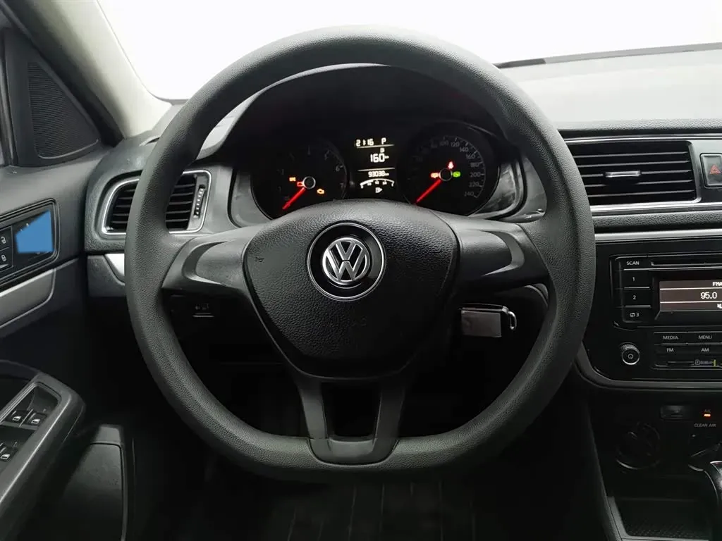 2015 Volkswagen Gran Lavida 1.6L 110HP L4 6AT,autocango,china used car exporter,china ev exporter,chinese used car exporter,chinese used ev exporter