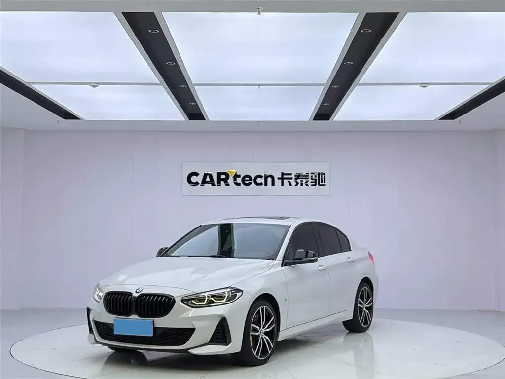 2023 BMW 1 Series 2.0T 178HP L4 7DCT