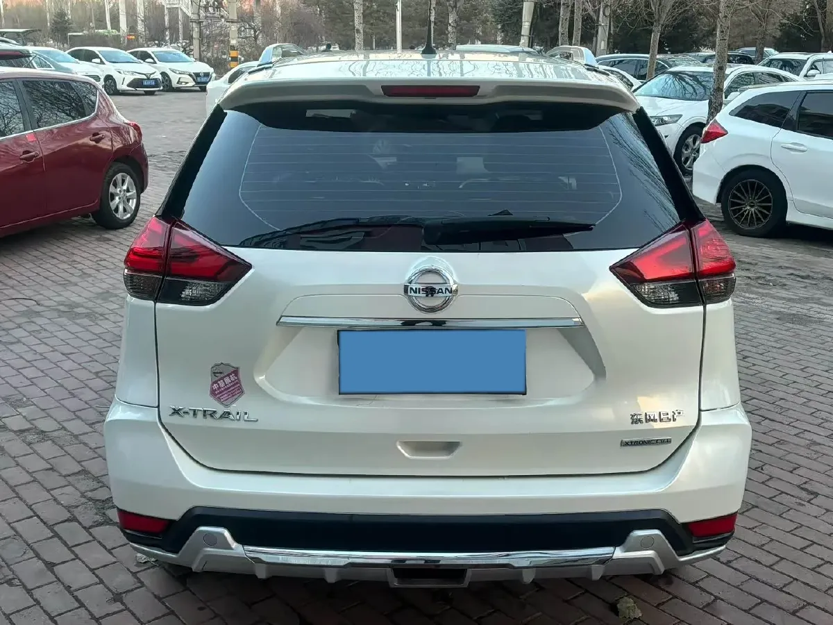 2019 Nissan X-Trail 2.0L 154HP L4 CVT,autocango,china used car exporter,china ev exporter,chinese used car exporter,chinese used ev exporter
