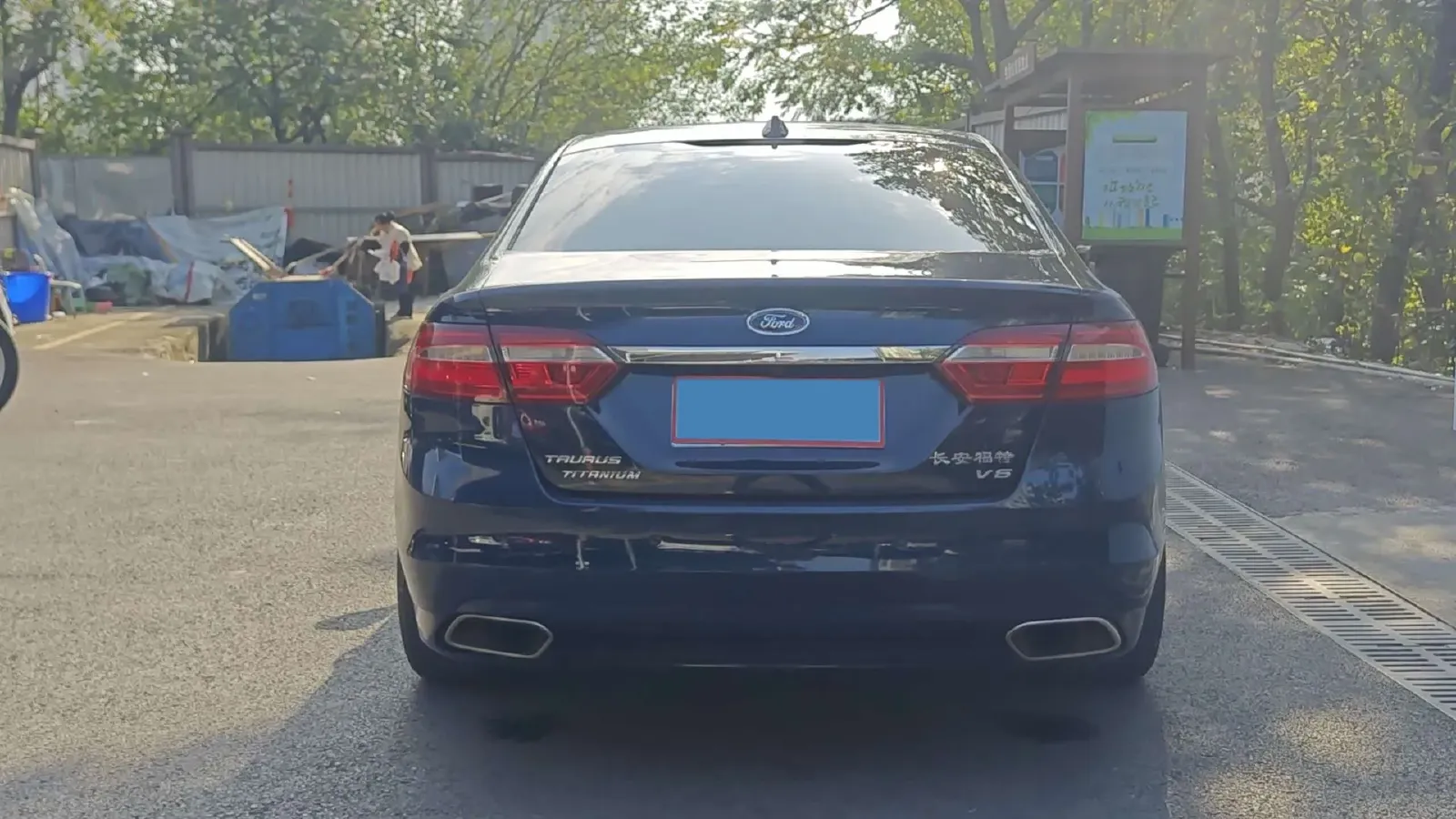 2015 Ford Taurus 2.7T 329HP V6 6AT,autocango,china used car exporter,china ev exporter,chinese used car exporter,chinese used ev exporter