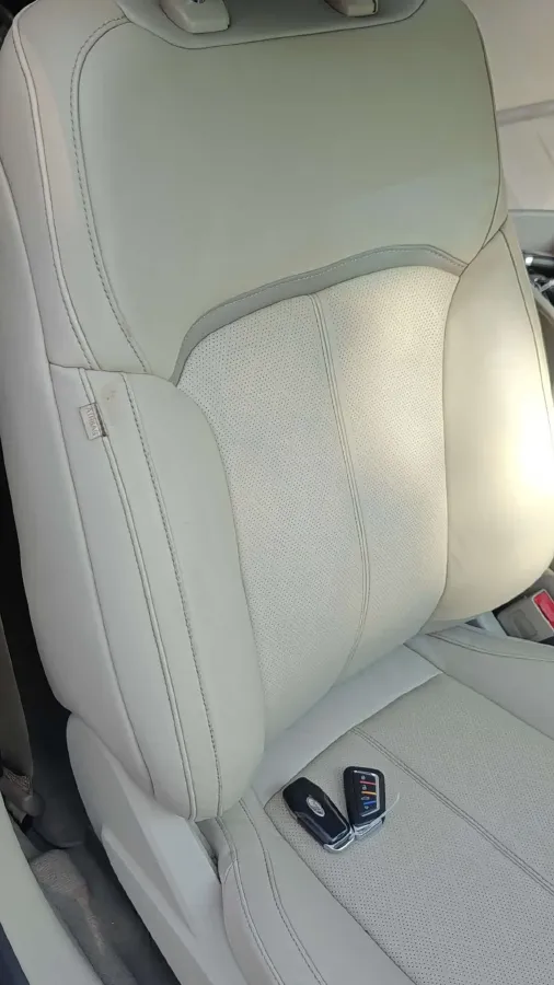 2015 Ford Taurus 2.7T 329HP V6 6AT,autocango,china used car exporter,china ev exporter,chinese used car exporter,chinese used ev exporter