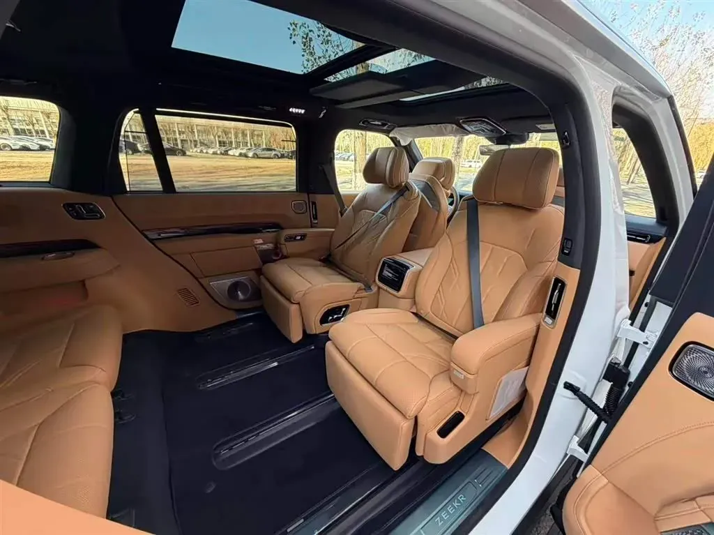 2025 Zeekr 9X 2.0T 279HP L4 1DHT PHEV,autocango,china used car exporter,china ev exporter,chinese used car exporter,chinese used ev exporter