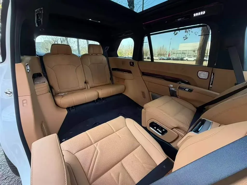 2025 Zeekr 9X 2.0T 279HP L4 1DHT PHEV,autocango,china used car exporter,china ev exporter,chinese used car exporter,chinese used ev exporter