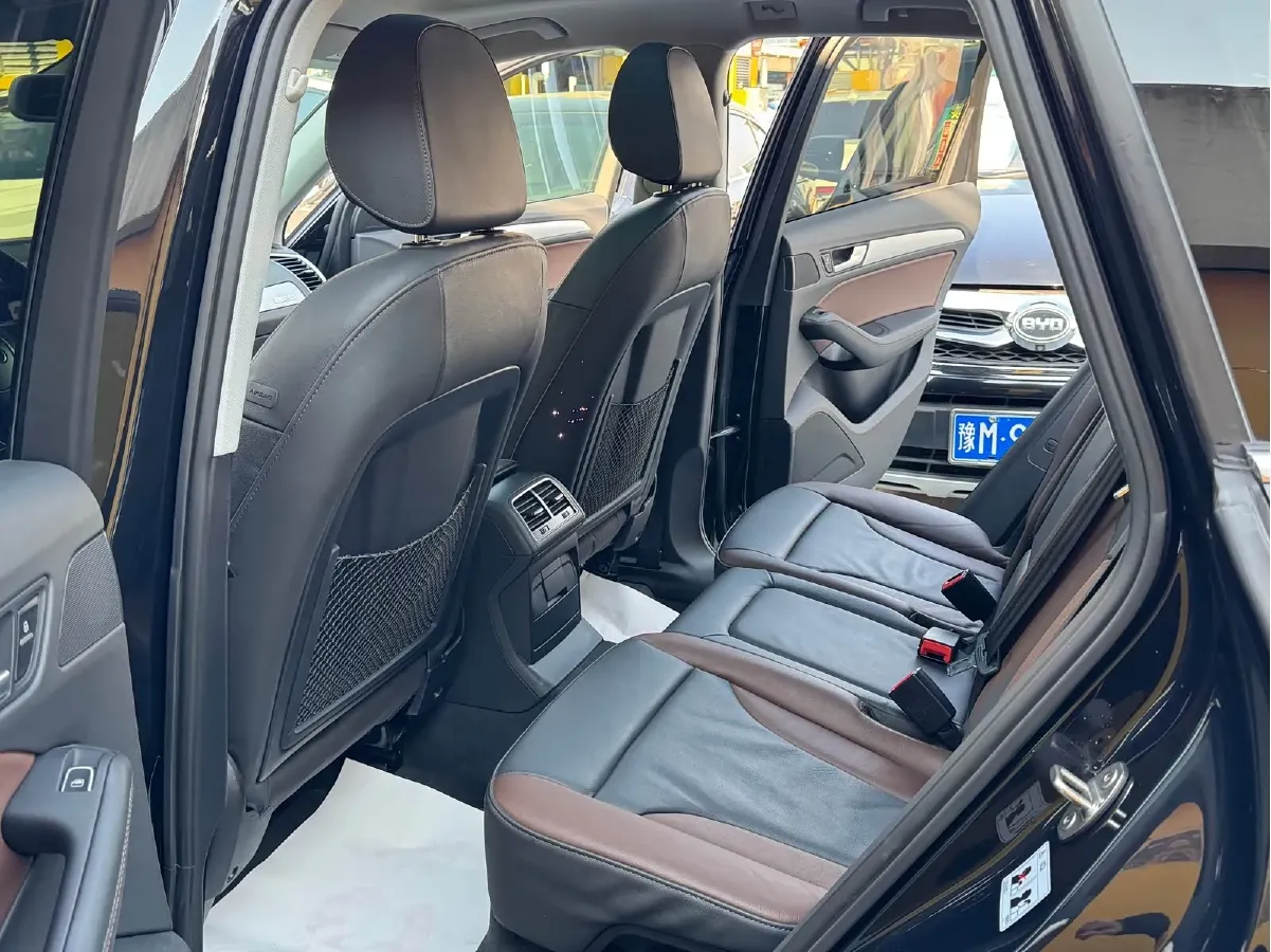 2018 Audi Q5 2.0T 230HP L4 8AT,autocango,china used car exporter,china ev exporter,chinese used car exporter,chinese used ev exporter