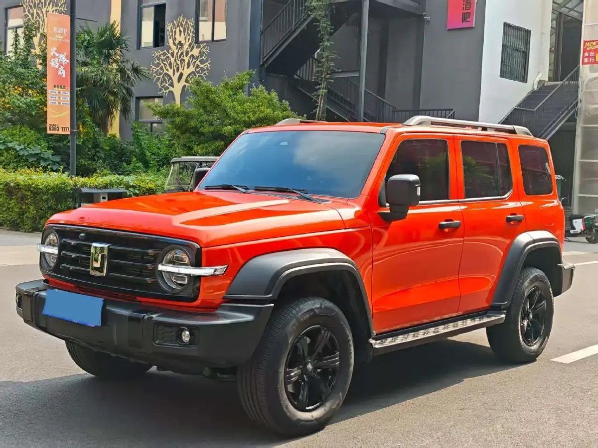 2023 Tank 300 2.0T 227HP L4 8AT