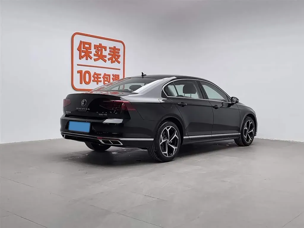 2025 Volkswagen Magotan 1.4T 150HP L4 7DCT,autocango,china used car exporter,china ev exporter,chinese used car exporter,chinese used ev exporter