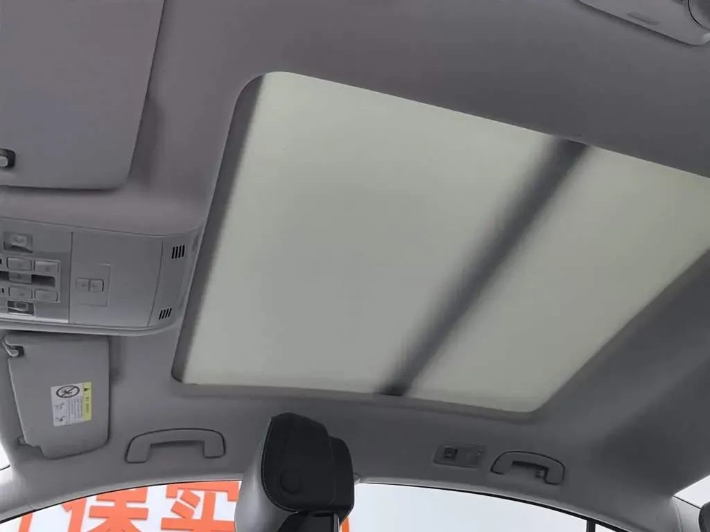 2025 Volkswagen Magotan 1.4T 150HP L4 7DCT,autocango,china used car exporter,china ev exporter,chinese used car exporter,chinese used ev exporter