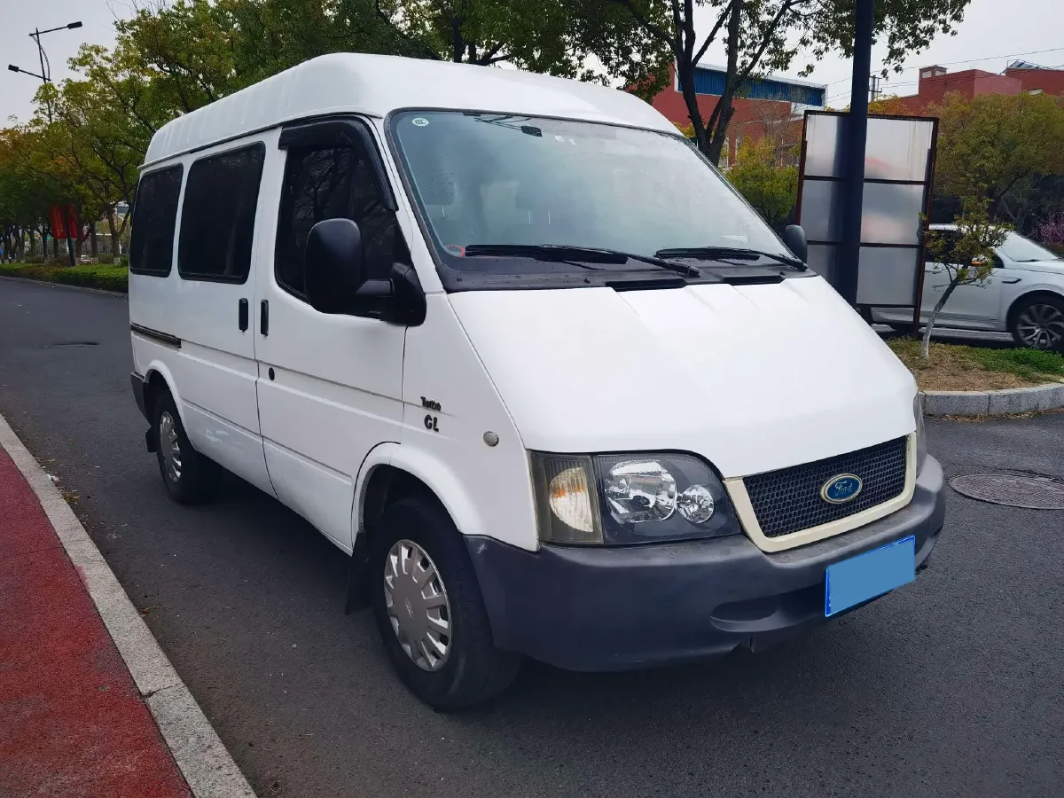 2015 Ford Classic Transit 2.8T 108HP L4 5MT,autocango,china used car exporter,china ev exporter,chinese used car exporter,chinese used ev exporter