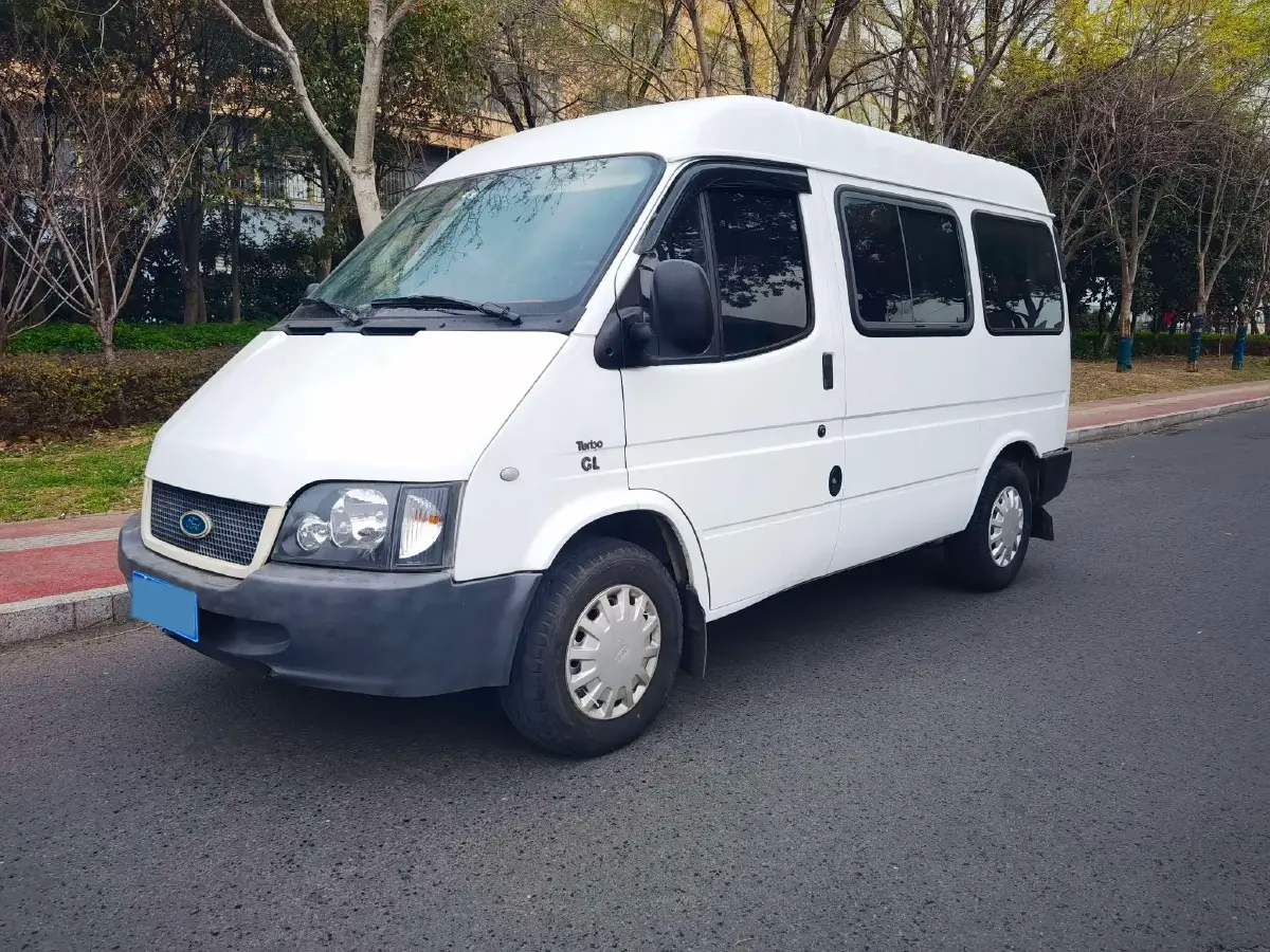 2015 Ford Classic Transit 2.8T 108HP L4 5MT