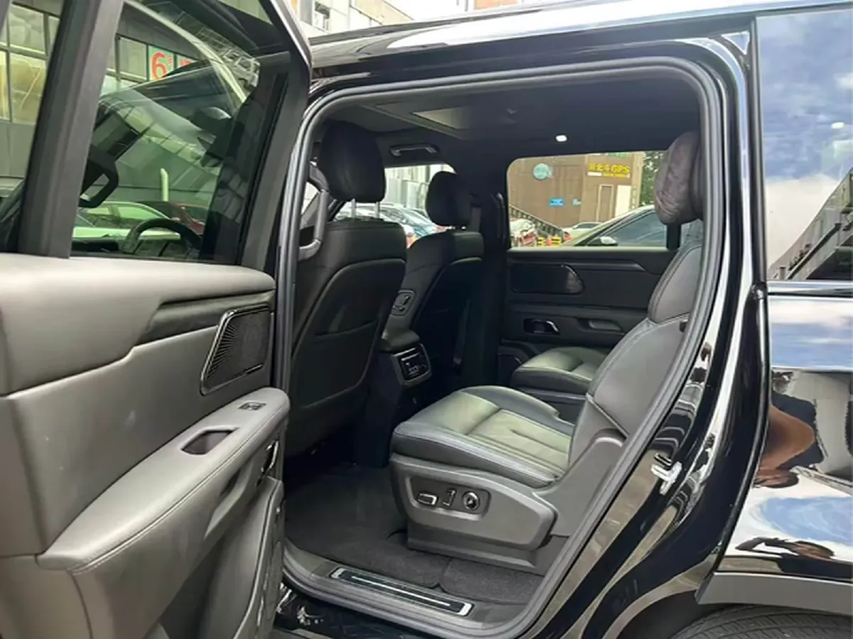 2024 ROX 01 1.5T 152HP L4 REEV 58.4KWH,autocango,china used car exporter,china ev exporter,chinese used car exporter,chinese used ev exporter