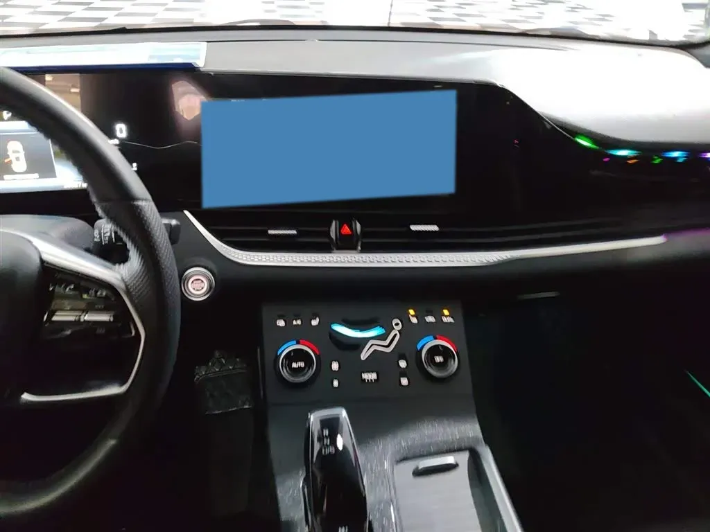 2022 Bestune B70S 1.5T 169HP L4 7DCT,autocango,china used car exporter,china ev exporter,chinese used car exporter,chinese used ev exporter