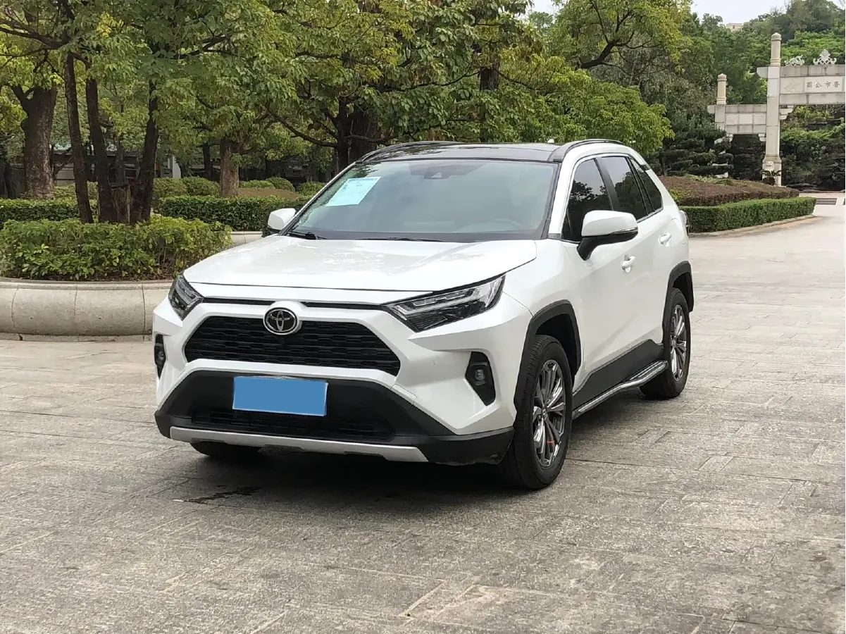 2023 Toyota RAV4 2.0L 171HP L4 CVT,autocango,china used car exporter,china ev exporter,chinese used car exporter,chinese used ev exporter
