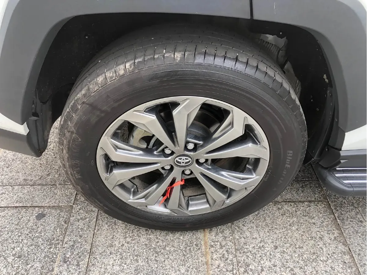 2023 Toyota RAV4 2.0L 171HP L4 CVT,autocango,china used car exporter,china ev exporter,chinese used car exporter,chinese used ev exporter