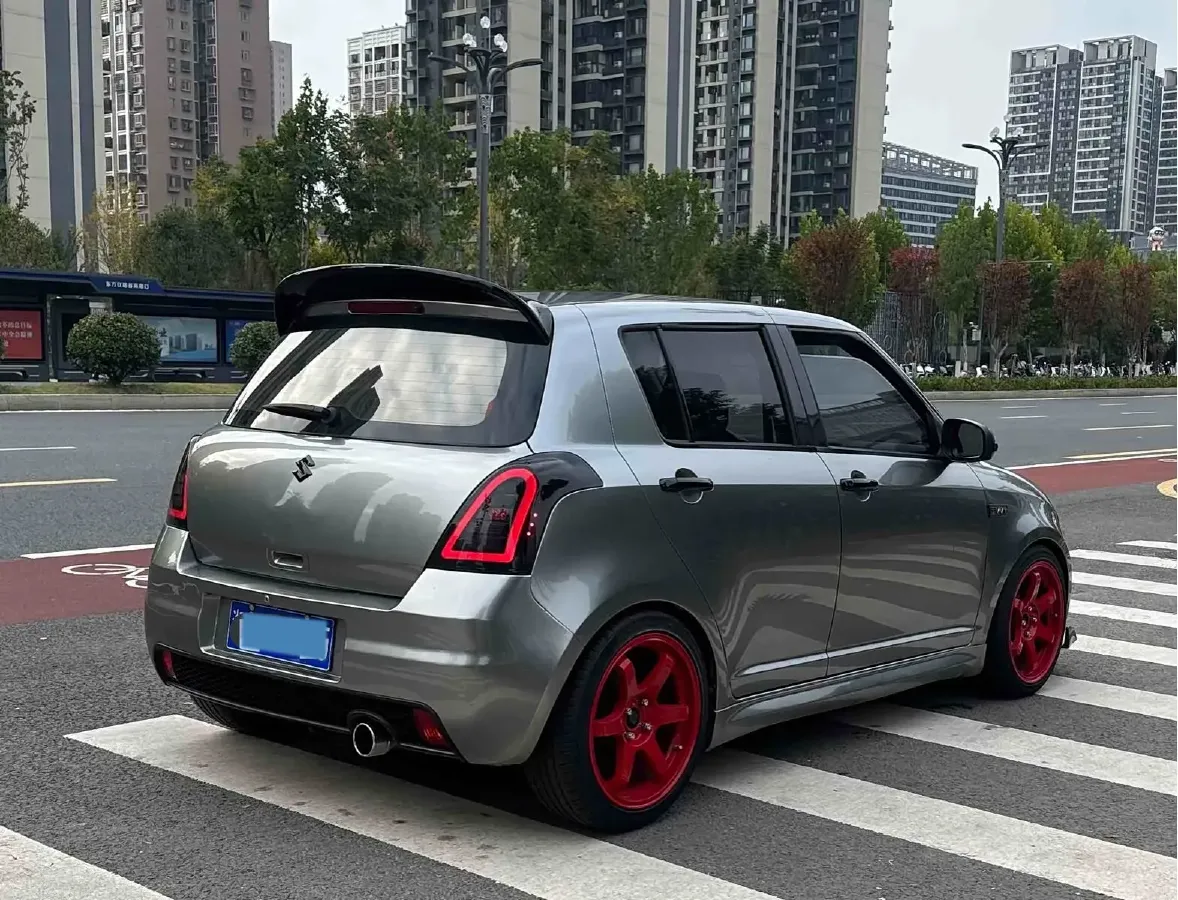 2011 Suzuki Swift 1.5L 103HP L4 4AT,autocango,china used car exporter,china ev exporter,chinese used car exporter,chinese used ev exporter