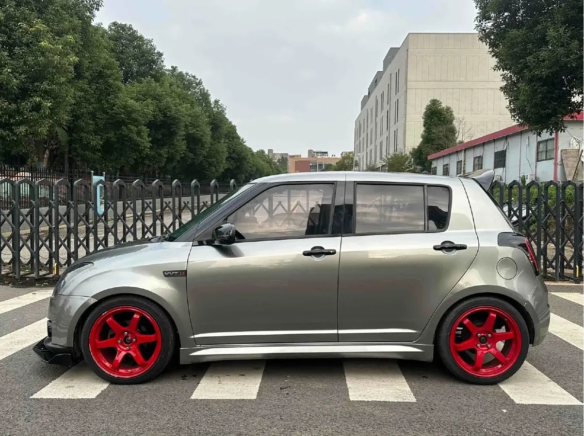 2011 Suzuki Swift 1.5L 103HP L4 4AT,autocango,china used car exporter,china ev exporter,chinese used car exporter,chinese used ev exporter