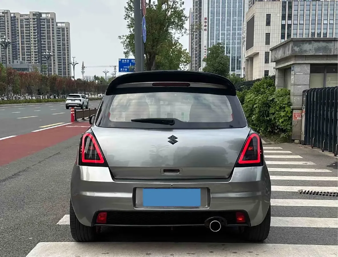 2011 Suzuki Swift 1.5L 103HP L4 4AT,autocango,china used car exporter,china ev exporter,chinese used car exporter,chinese used ev exporter