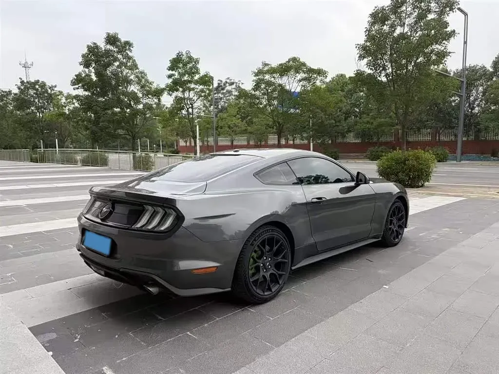 2020 Ford Mustang 2.3T 299HP L4 10AT,autocango,china used car exporter,china ev exporter,chinese used car exporter,chinese used ev exporter
