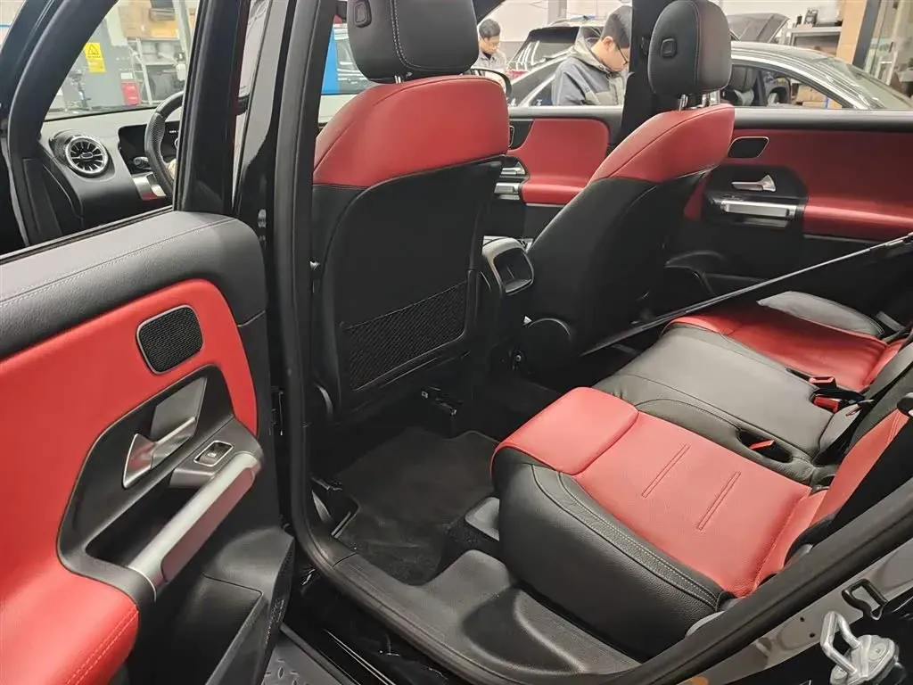 2021 Mercedes-Benz GLB AMG 2.0T 306HP L4 8DCT,autocango,china used car exporter,china ev exporter,chinese used car exporter,chinese used ev exporter