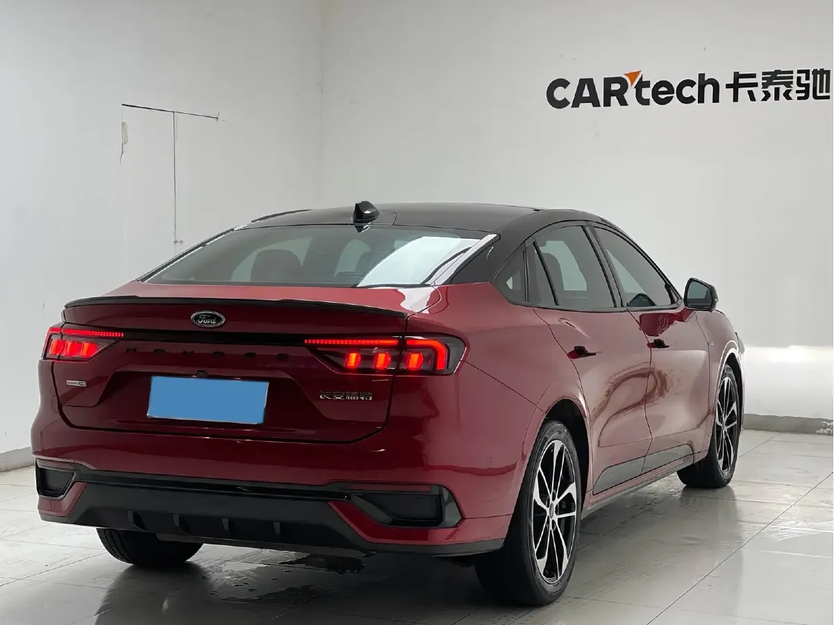 2022 Ford Mondeo 2.0T 238HP L4 8AT,autocango,china used car exporter,china ev exporter,chinese used car exporter,chinese used ev exporter