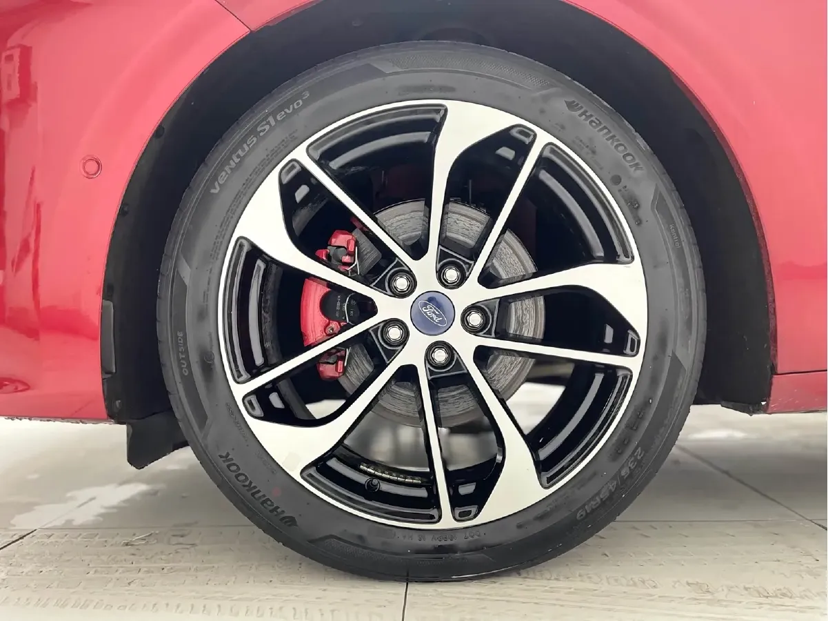 2022 Ford Mondeo 2.0T 238HP L4 8AT,autocango,china used car exporter,china ev exporter,chinese used car exporter,chinese used ev exporter