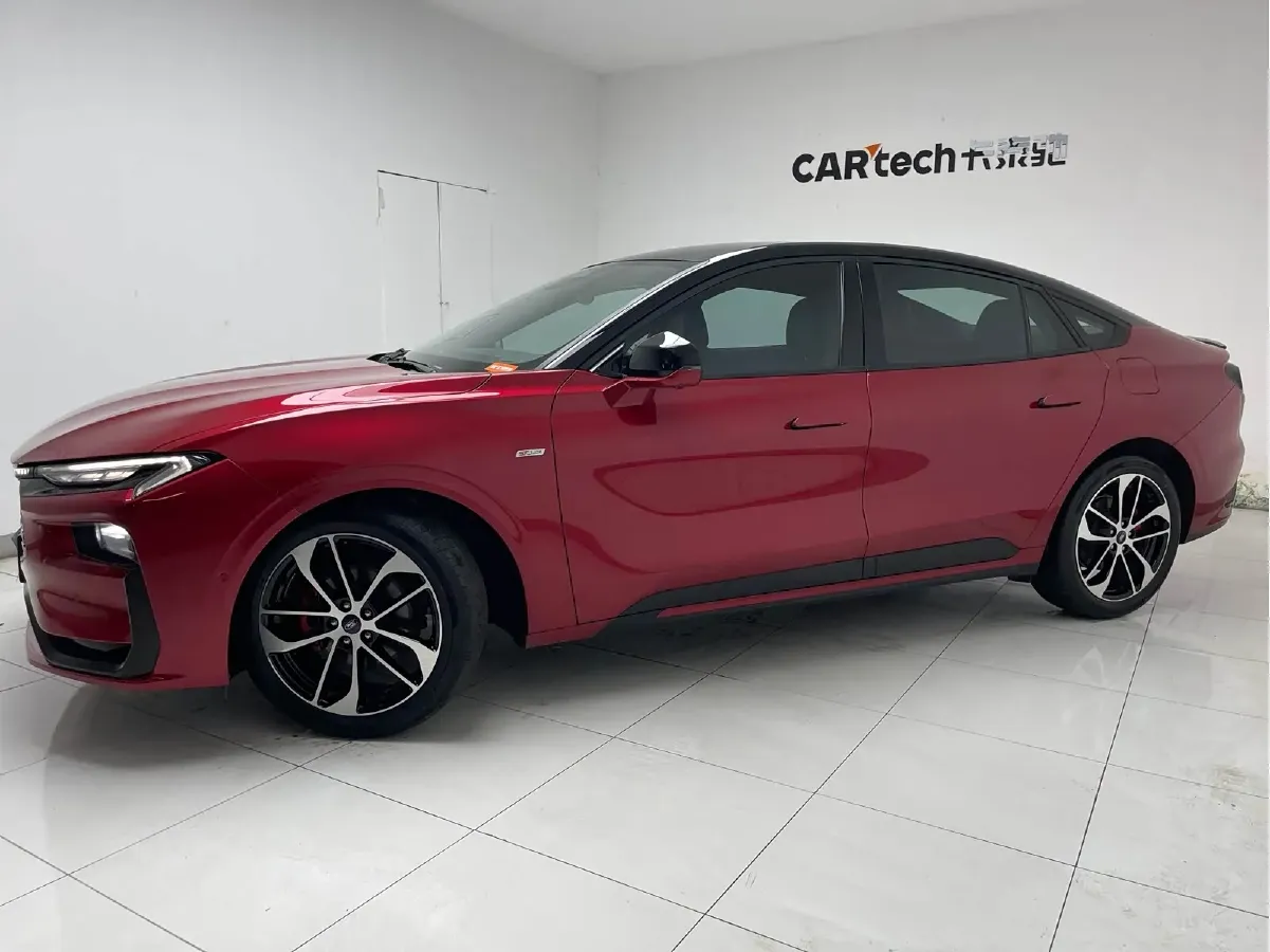 2022 Ford Mondeo 2.0T 238HP L4 8AT,autocango,china used car exporter,china ev exporter,chinese used car exporter,chinese used ev exporter