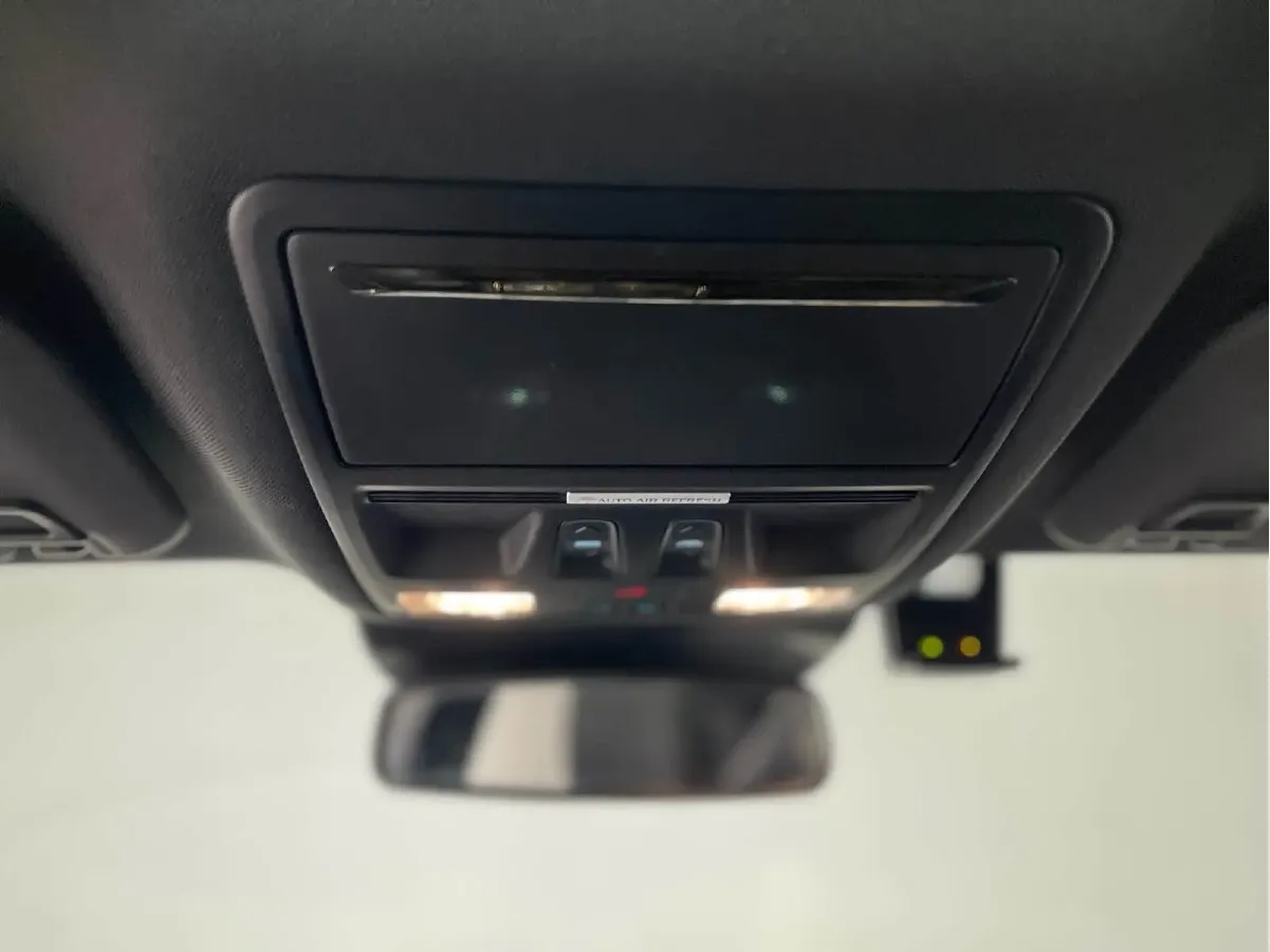 2022 Ford Mondeo 2.0T 238HP L4 8AT,autocango,china used car exporter,china ev exporter,chinese used car exporter,chinese used ev exporter