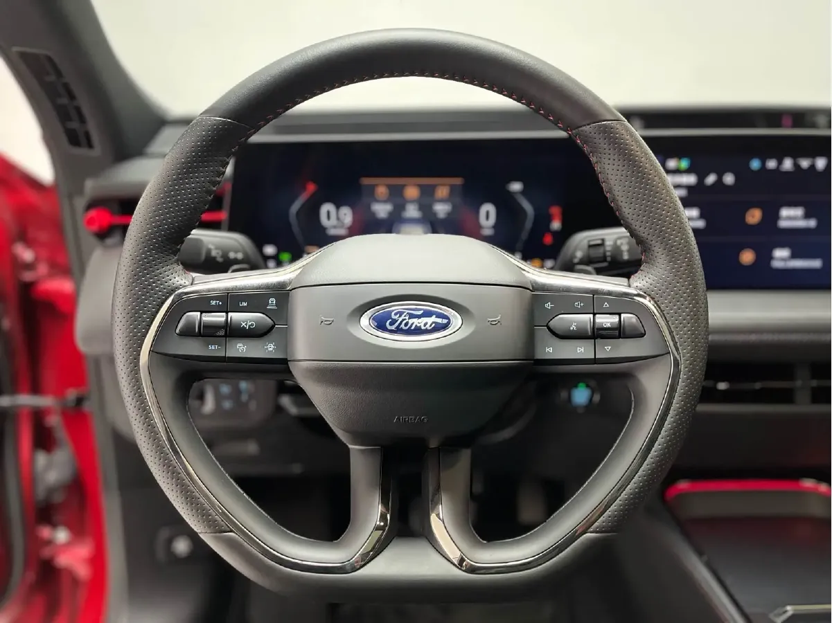 2022 Ford Mondeo 2.0T 238HP L4 8AT,autocango,china used car exporter,china ev exporter,chinese used car exporter,chinese used ev exporter