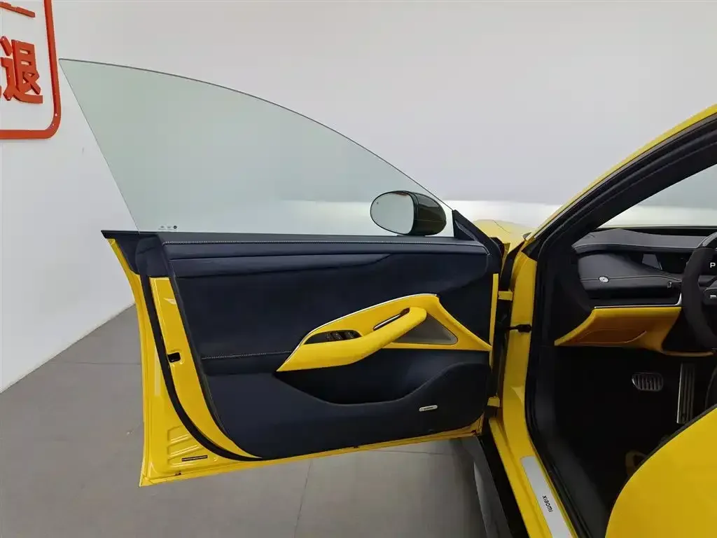 2025 MI SU7 Ultra BEV 93.7KWH,autocango,china used car exporter,china ev exporter,chinese used car exporter,chinese used ev exporter