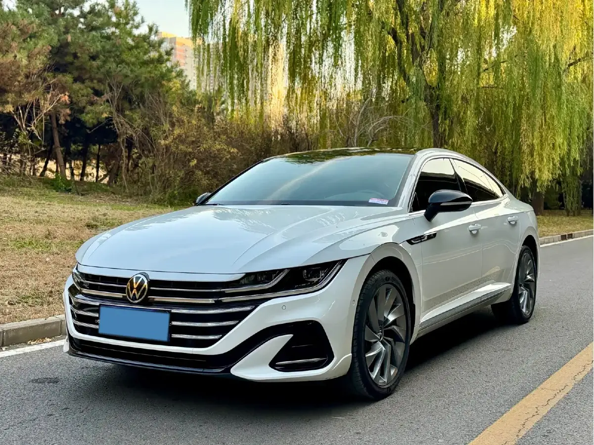 2021 Volkswagen CC 2.0T 220HP L4 7DCT