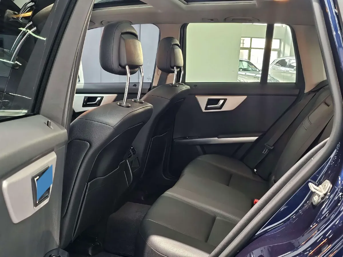 2012 Mercedes-Benz GLK Class 3.0L 245HP V6 7AT,autocango,china used car exporter,china ev exporter,chinese used car exporter,chinese used ev exporter