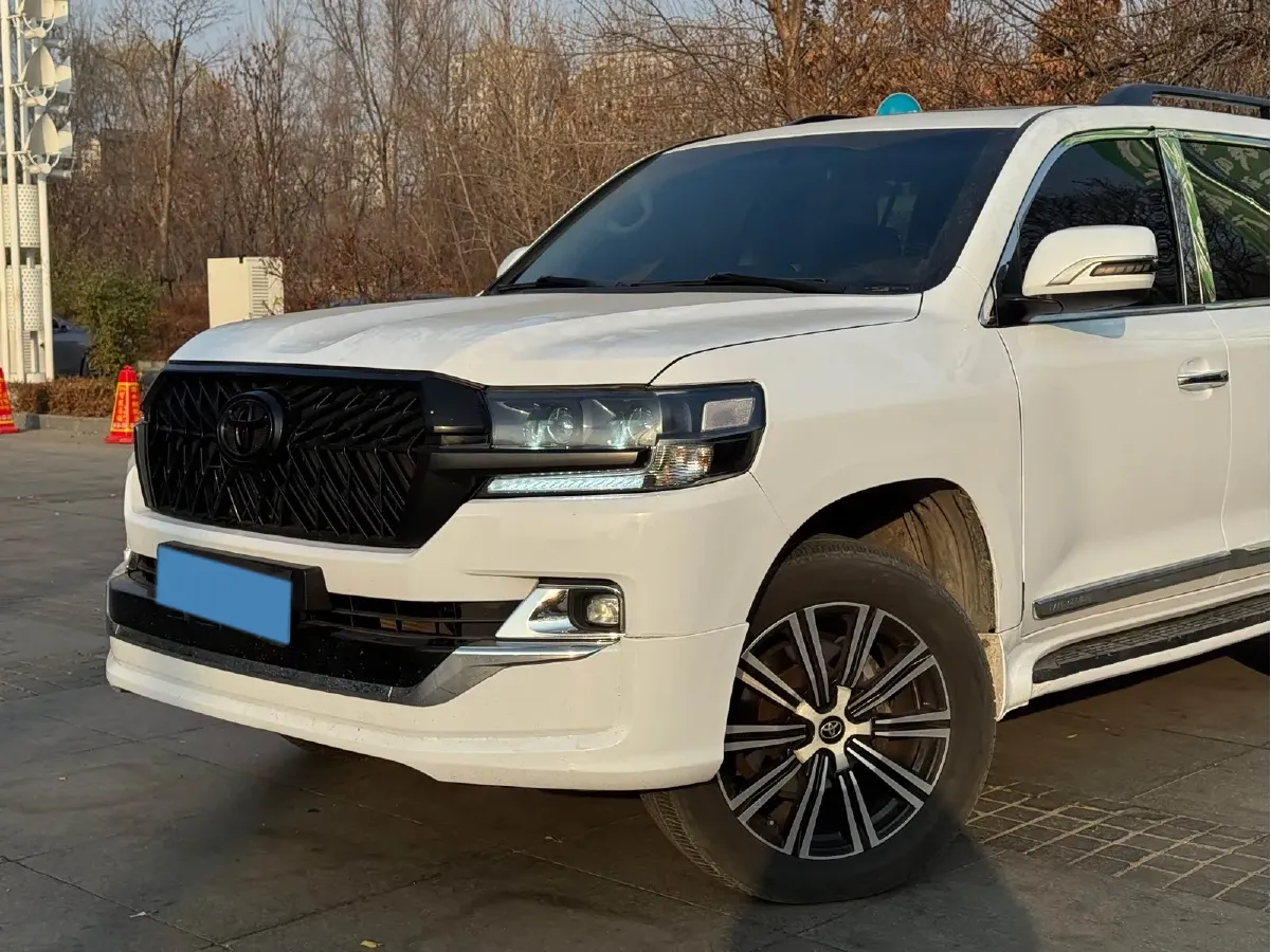2010 Toyota Land Cruiser 4.0L 244HP V6 5AT,autocango,china used car exporter,china ev exporter,chinese used car exporter,chinese used ev exporter