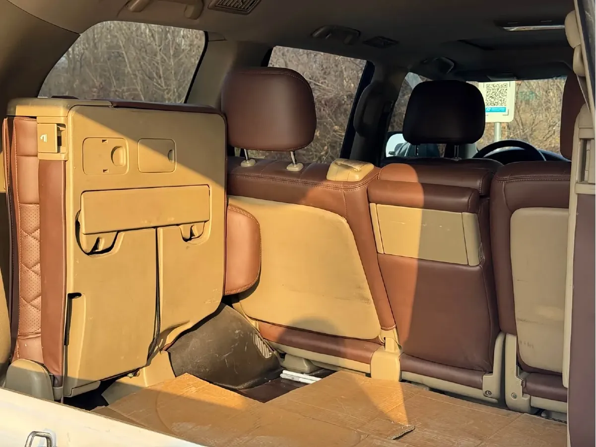 2010 Toyota Land Cruiser 4.0L 244HP V6 5AT,autocango,china used car exporter,china ev exporter,chinese used car exporter,chinese used ev exporter