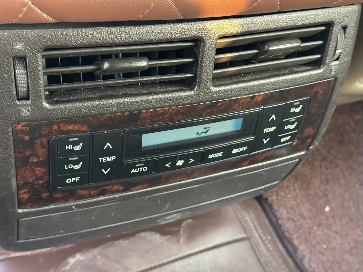 2010 Toyota Land Cruiser 4.0L 244HP V6 5AT,autocango,china used car exporter,china ev exporter,chinese used car exporter,chinese used ev exporter