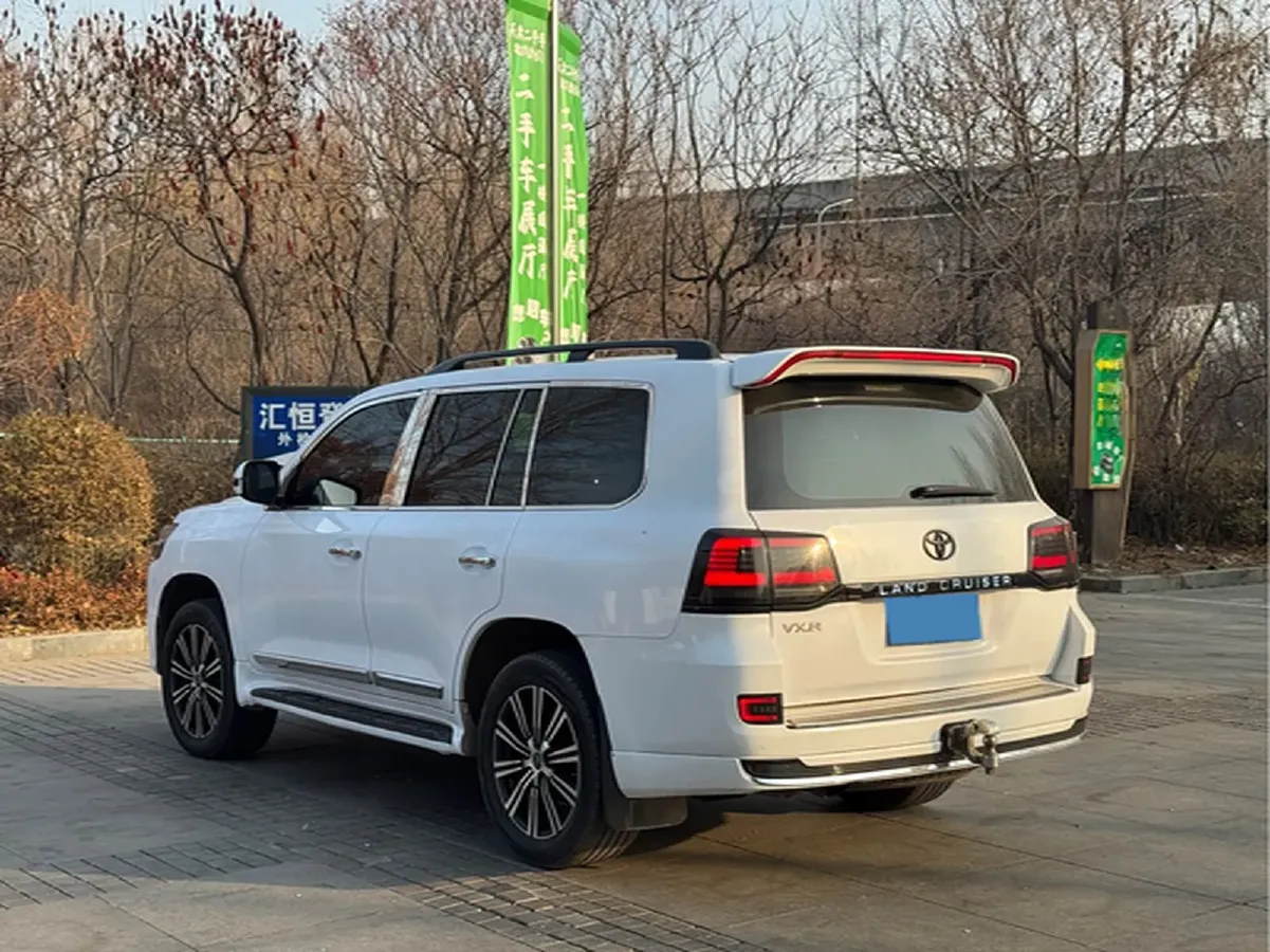 2010 Toyota Land Cruiser 4.0L 244HP V6 5AT,autocango,china used car exporter,china ev exporter,chinese used car exporter,chinese used ev exporter