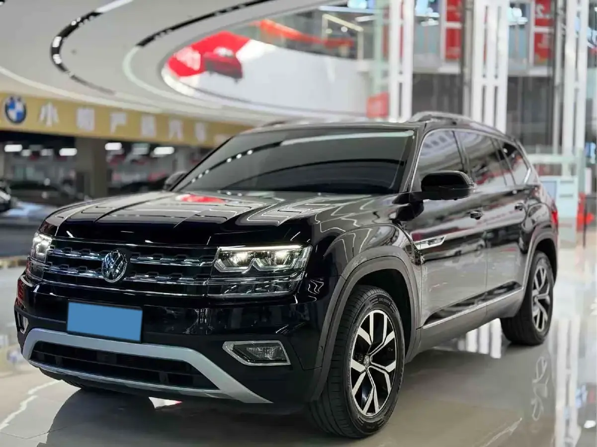 2017 Volkswagen Teramont 2.0T 220HP L4 7DCT