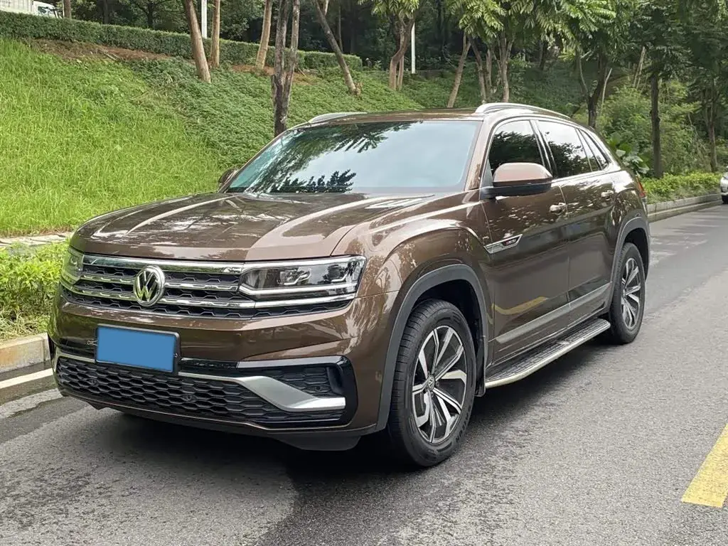 2019 Volkswagen Teramont 2.0T 220HP L4 7DCT