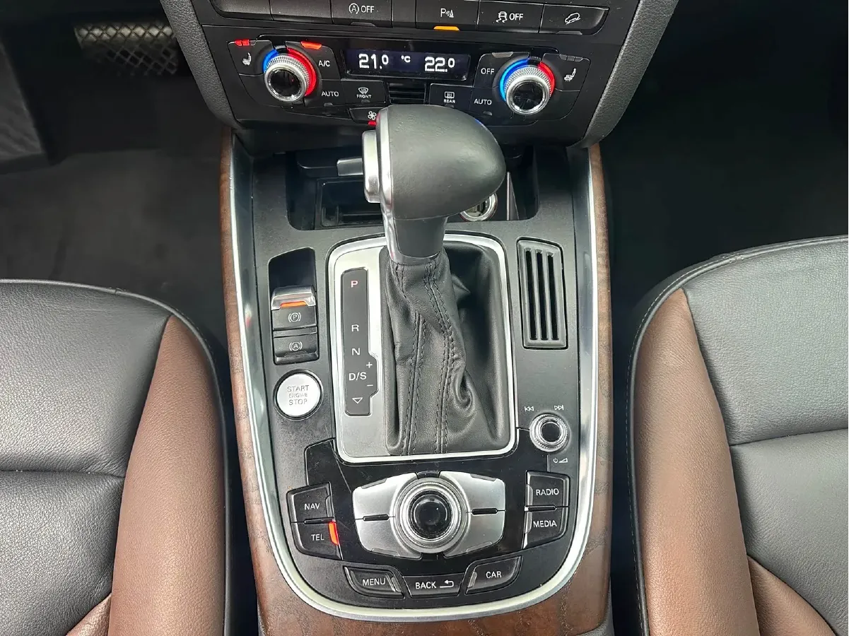 2017 Audi Q5 2.0T 230HP L4 8AT,autocango,china used car exporter,china ev exporter,chinese used car exporter,chinese used ev exporter