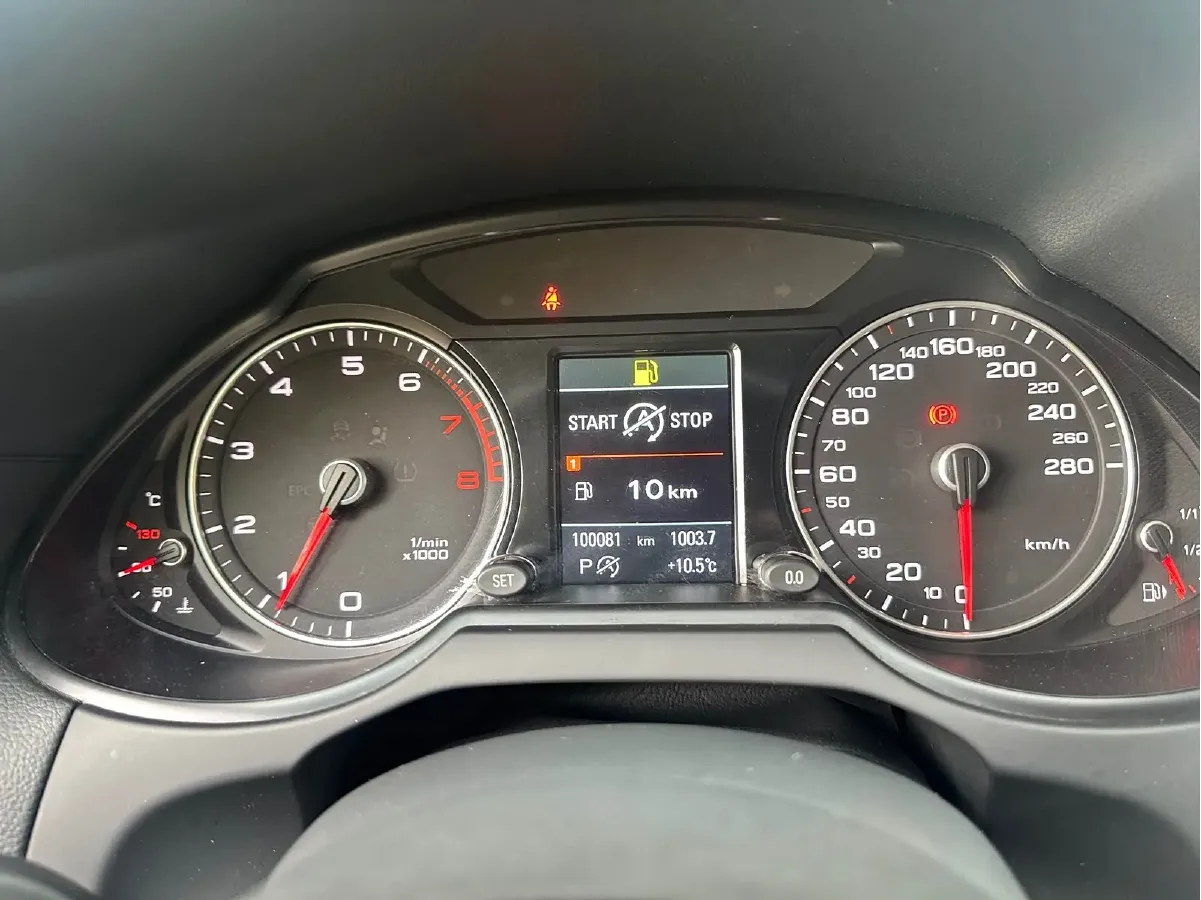 2017 Audi Q5 2.0T 230HP L4 8AT,autocango,china used car exporter,china ev exporter,chinese used car exporter,chinese used ev exporter