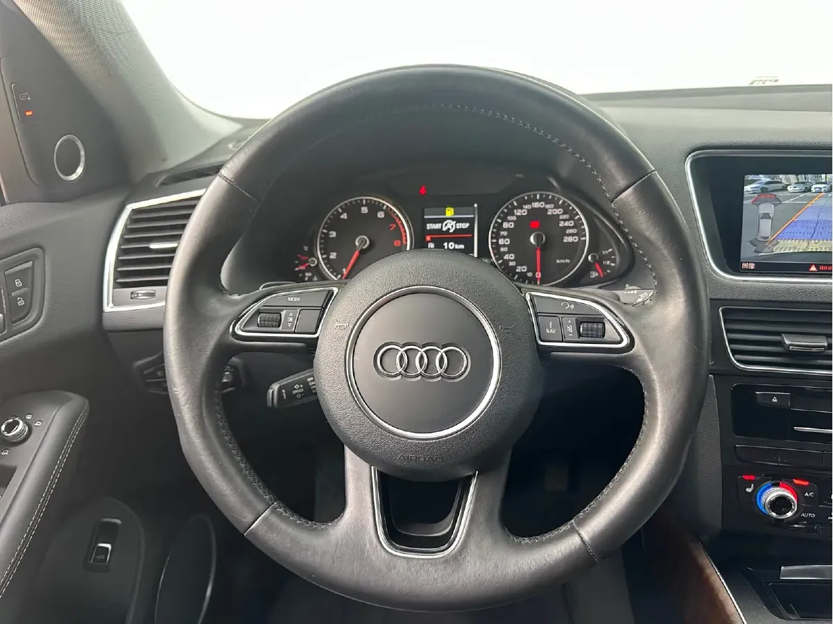 2017 Audi Q5 2.0T 230HP L4 8AT,autocango,china used car exporter,china ev exporter,chinese used car exporter,chinese used ev exporter