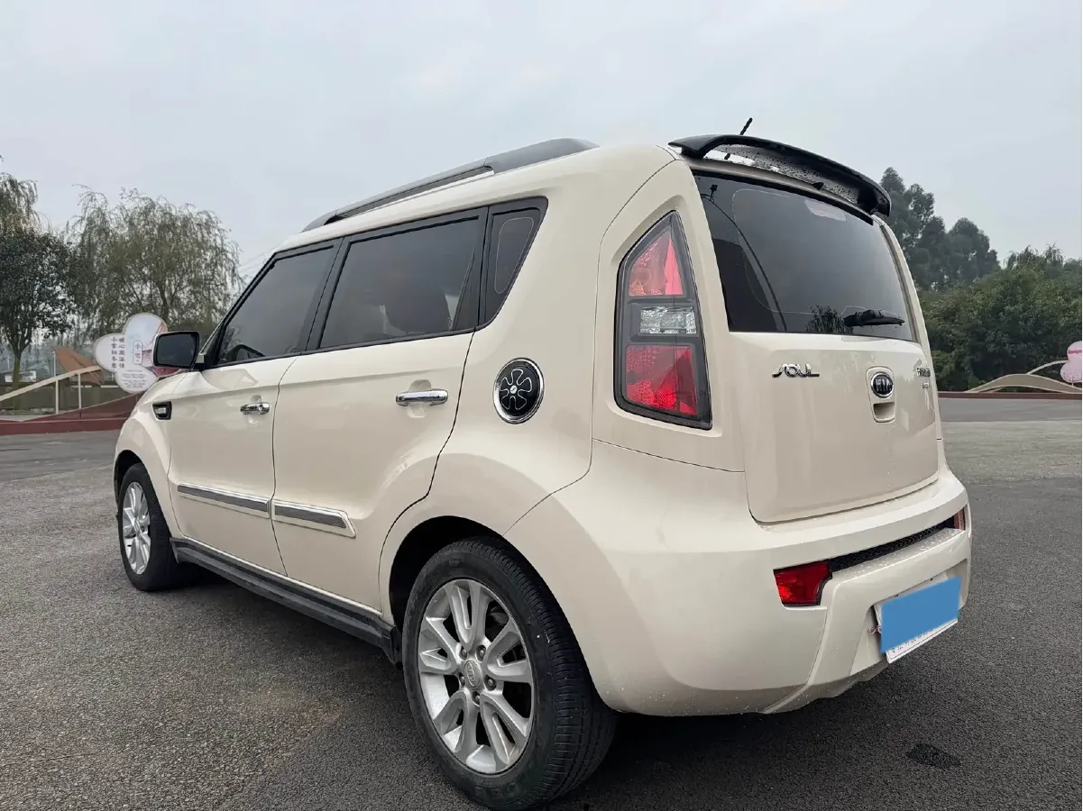 2013 Kia Soul 1.6L 123HP L4 4AT,autocango,china used car exporter,china ev exporter,chinese used car exporter,chinese used ev exporter