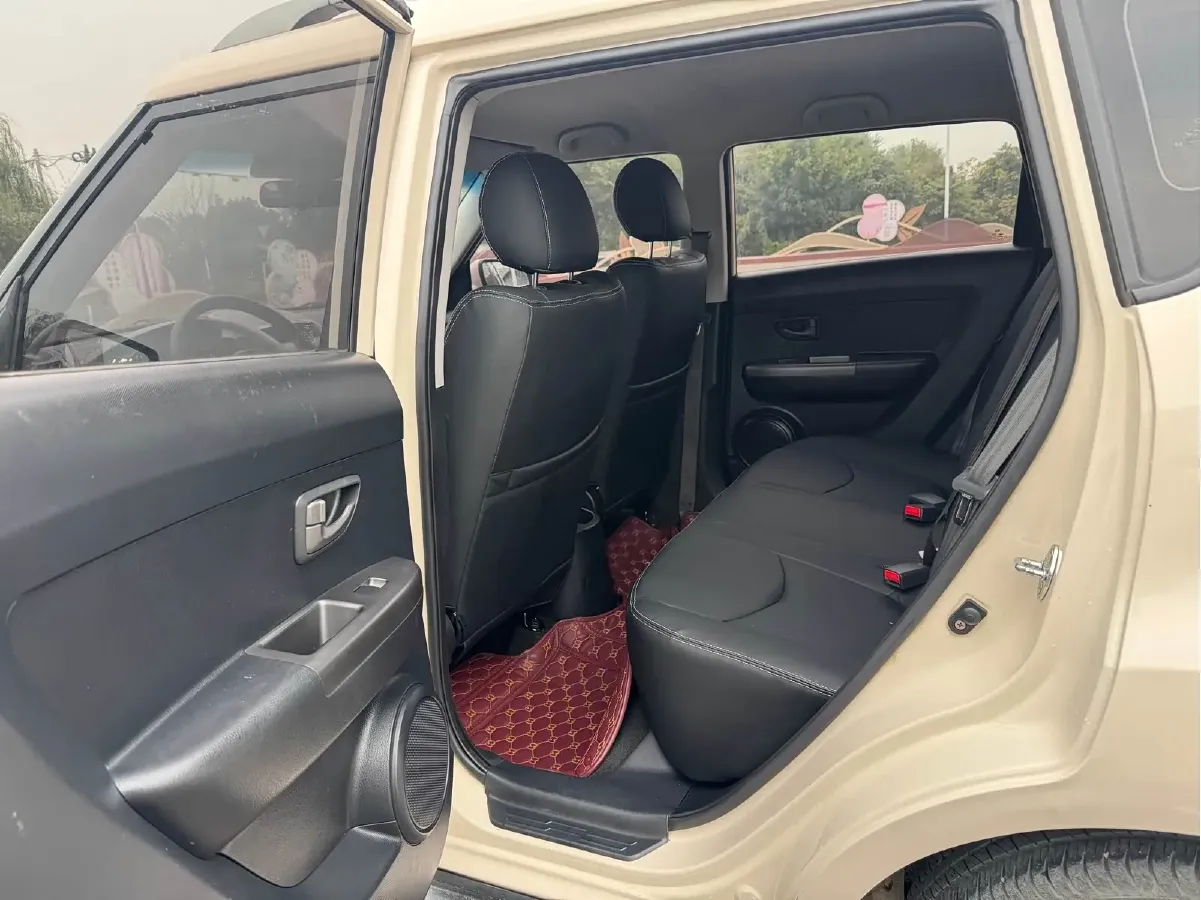 2013 Kia Soul 1.6L 123HP L4 4AT,autocango,china used car exporter,china ev exporter,chinese used car exporter,chinese used ev exporter