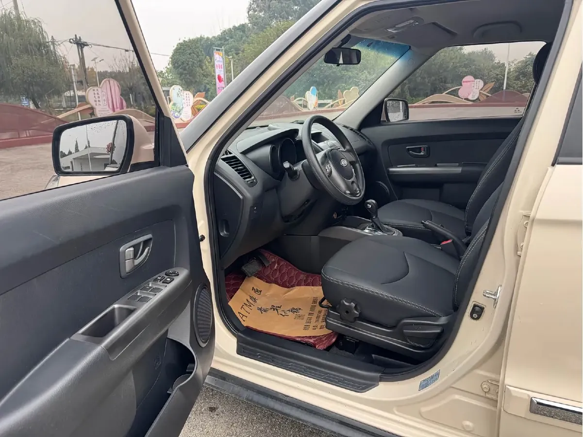 2013 Kia Soul 1.6L 123HP L4 4AT,autocango,china used car exporter,china ev exporter,chinese used car exporter,chinese used ev exporter