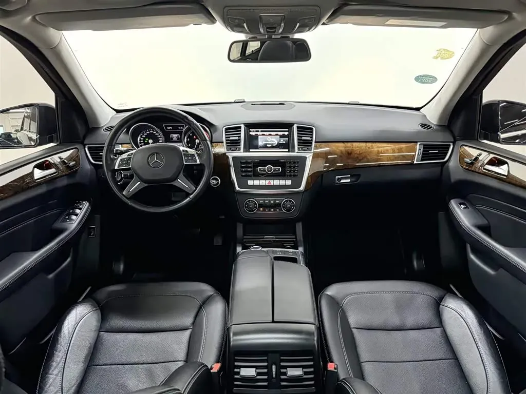 2014 Mercedes-Benz M Class 3.0T 333HP V6 7AT,autocango,china used car exporter,china ev exporter,chinese used car exporter,chinese used ev exporter