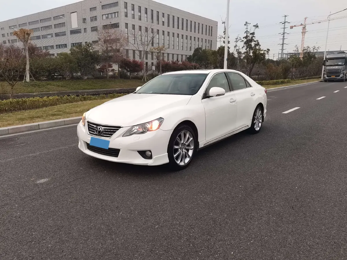 2010 Toyota Reiz 2.5L 193HP V6 6AT