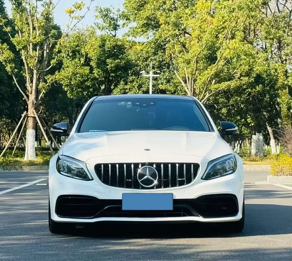 2019 Mercedes-Benz C AMG 4.0T 476HP V8 9AT 2019 Mercedes-Benz C AMG 4.0T 476HP V8 9AT