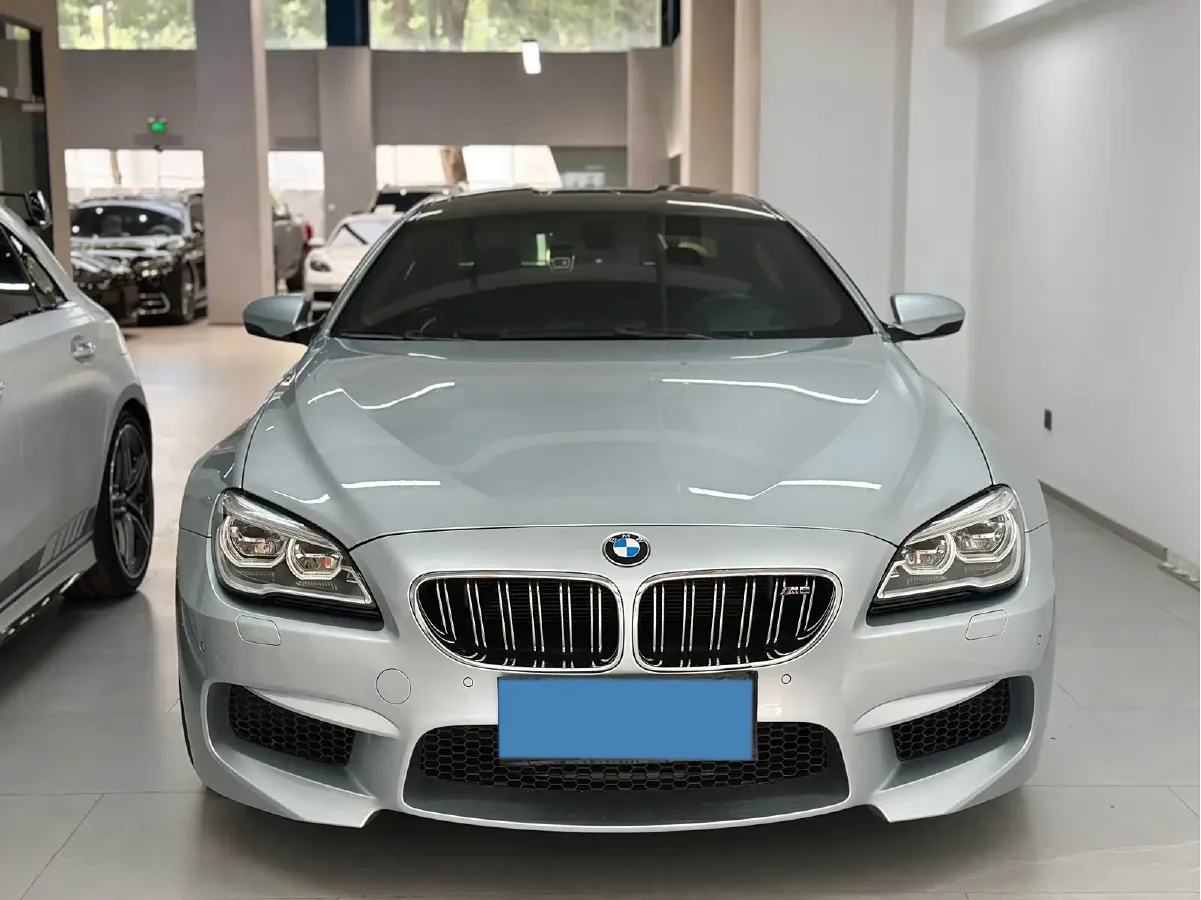 2015 BMW M6 4.4T 560HP V8 7DCT,autocango,china used car exporter,china ev exporter,chinese used car exporter,chinese used ev exporter