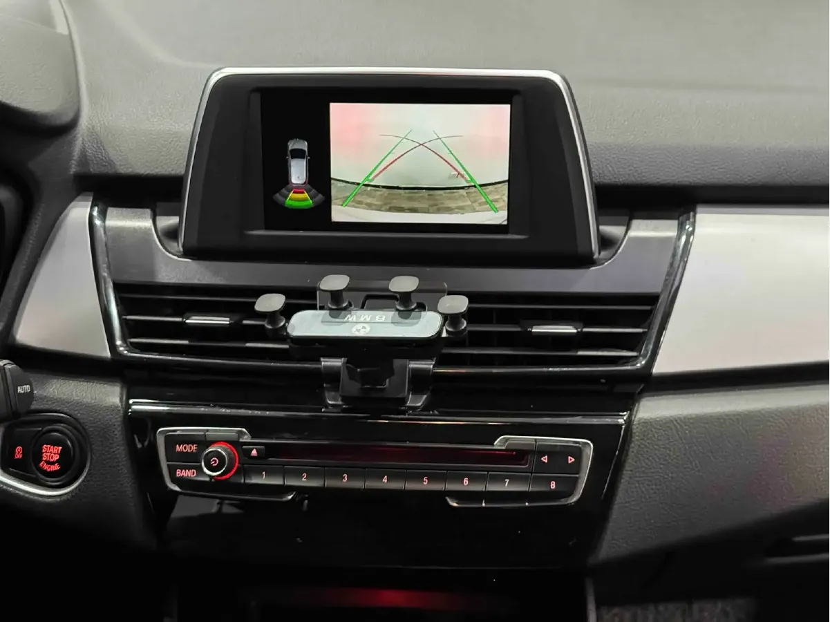 2016 BMW 2 Series Wagon 2.0T 192HP L4 8AT,autocango,china used car exporter,china ev exporter,chinese used car exporter,chinese used ev exporter